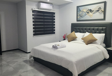 Hotel Carousel Angeles City Room Image