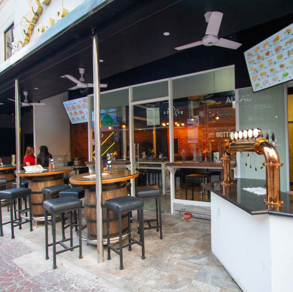 Hotel Carousel - Walking Street - Angeles City – Hotel Services Image