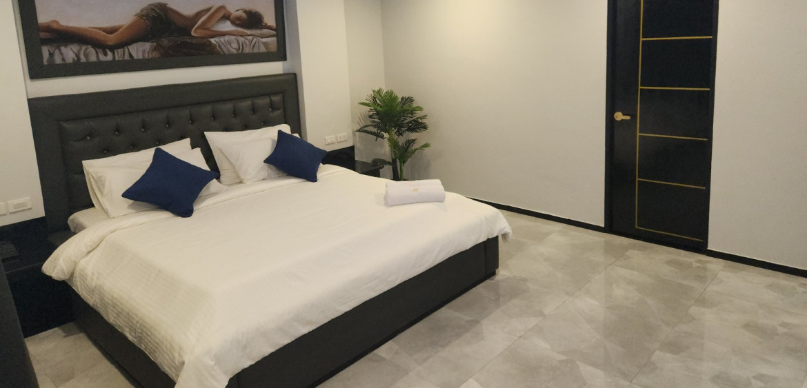  Hotel Carousel - Walking Street - Angeles City – Hotel Room Image